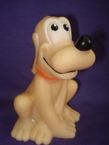 Резиновая игрушка Собака Гуффи 